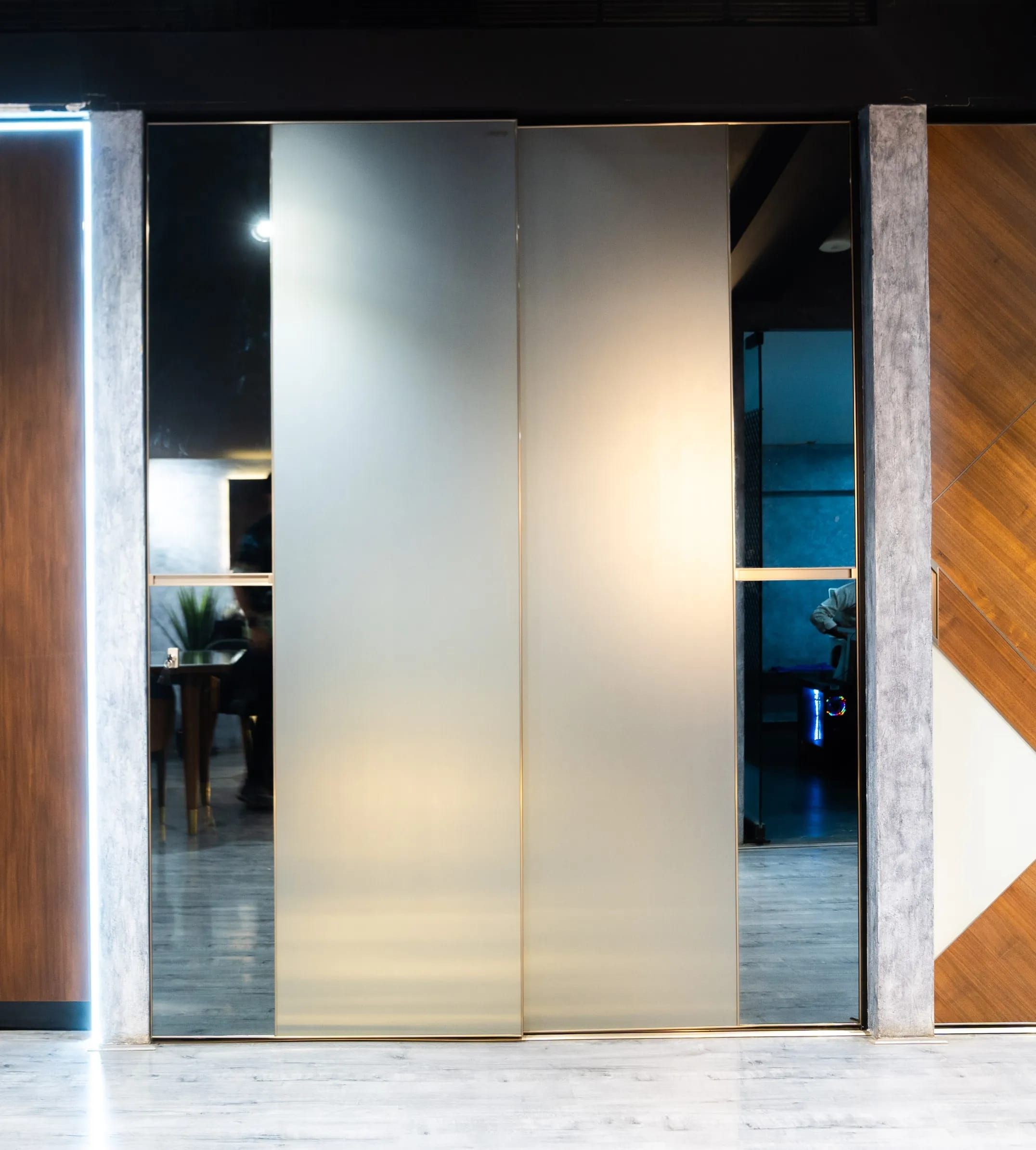 Stainless Steel Modular Wardrobe