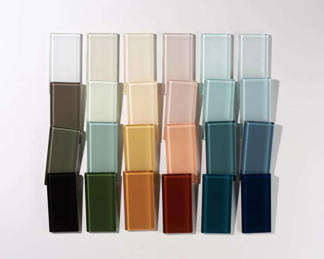 Glass countertop samples