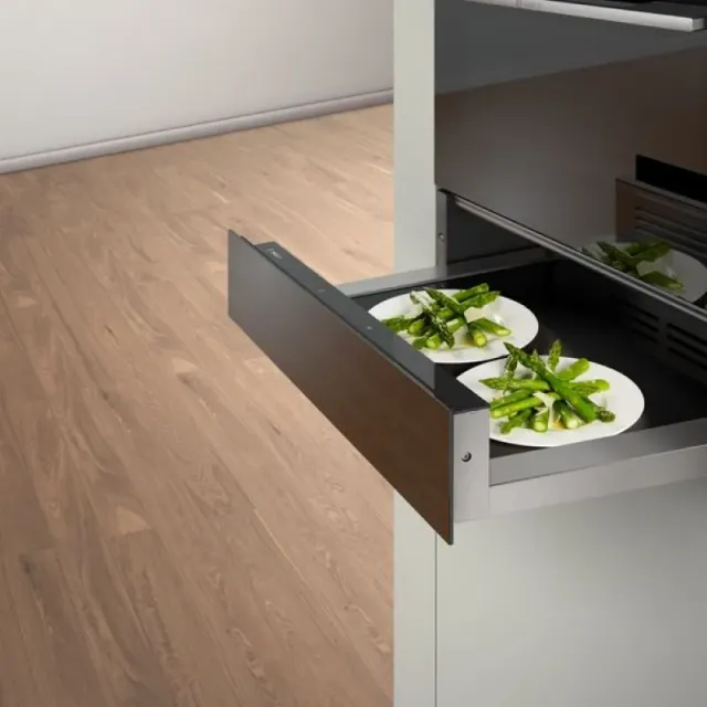 Built-In Warmer Drawer - Image 2